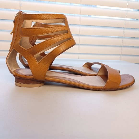 Authentic Fendi Leather Sz 39 1/2 Gladiator Ankle Boho Sandals - Picture 4 of 14